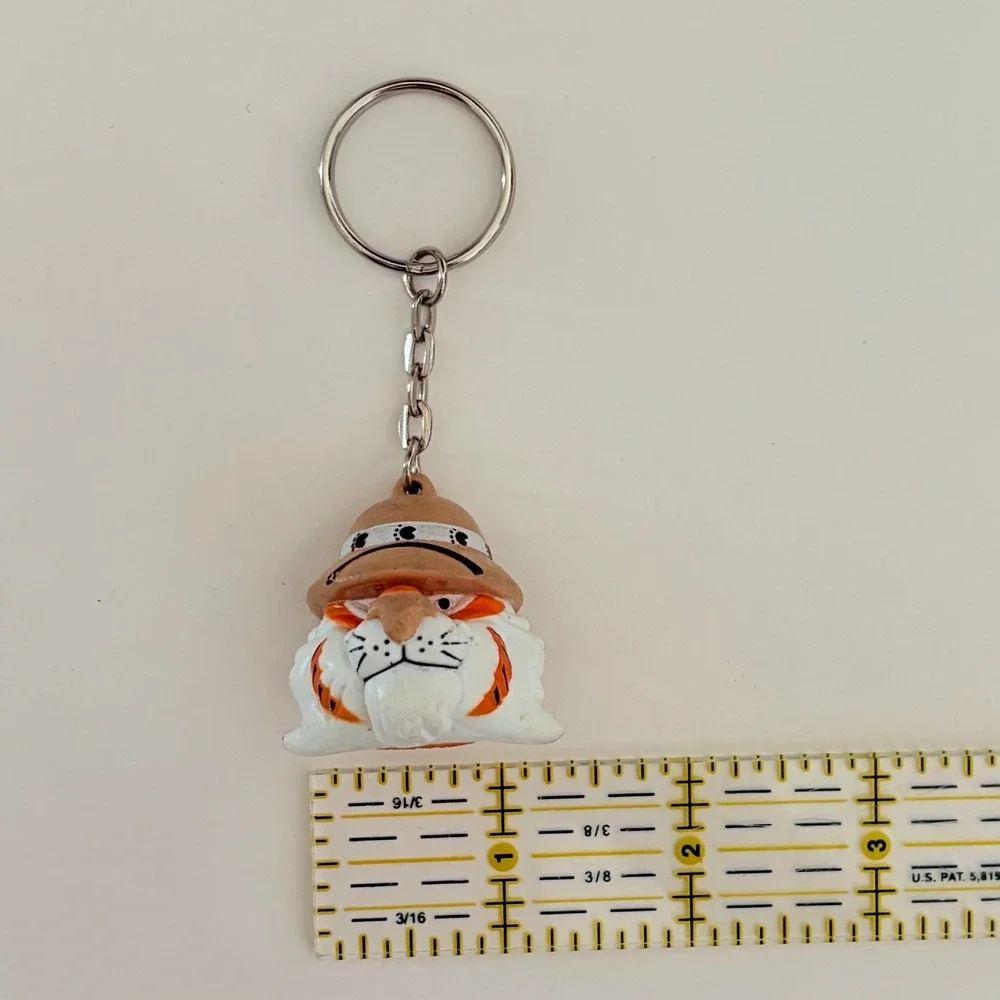 Vintage EXXON Tony The Tiger Gas Promotional Key‎ Chain Car Keys Collectible